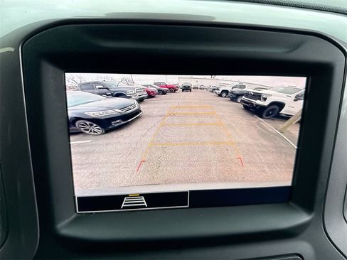 Used 2022 Chevrolet Silverado 1500 W/T w/ WT Convenience Package image 17