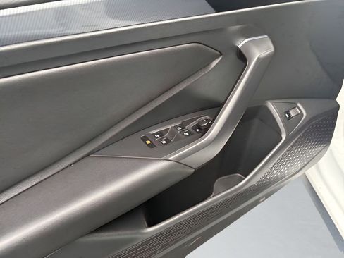 Used 2019 Volkswagen Jetta GLI image 26