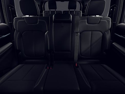 New 2026 Jeep Grand Cherokee L 4WD image 3