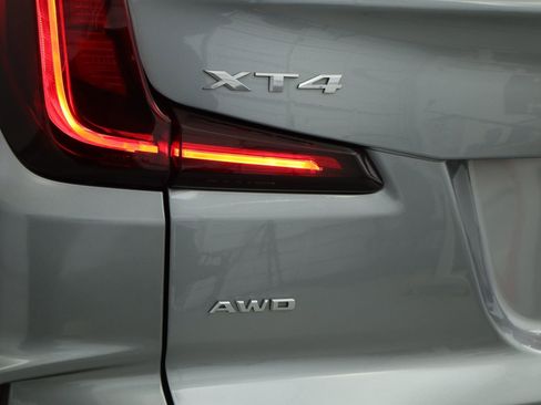 Certified 2024 Cadillac XT4 Premium Luxury image 9