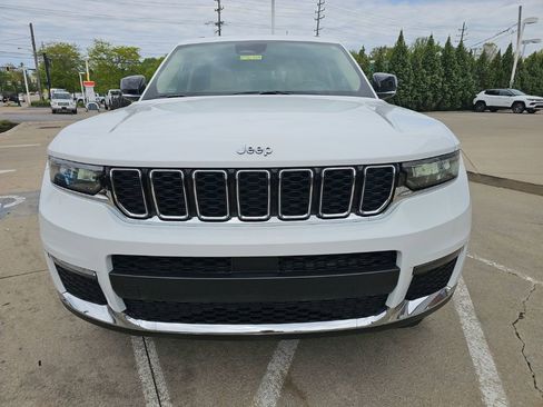 Certified 2021 Jeep Grand Cherokee L Limited AWD/4WD image 5