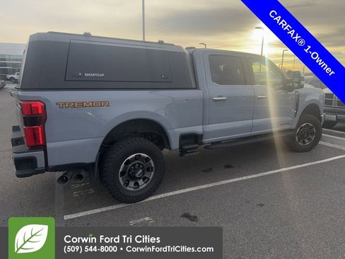 Used 2024 Ford F350 Platinum w/ Tremor Off-Road Package image 5