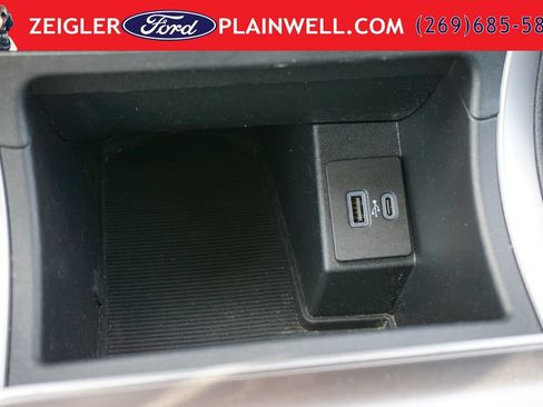 Used 2023 Ford Edge SEL AWD/4WD image 20