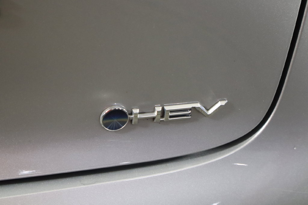 Used 2026 Toyota Prius LE FWD image 44