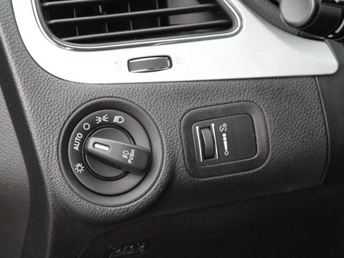Used 2017 Dodge Journey SXT w/ Comfort/Convenience Group AWD/4WD image 25