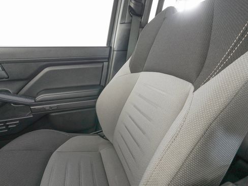 Used 2025 Toyota 4Runner TRD Off-Road image 25