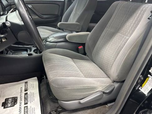 Used 2006 Toyota Tundra Darrell Waltrip Edition image 15