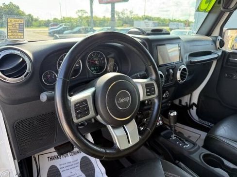 Used 2015 Jeep Wrangler Unlimited Sport AWD/4WD image 13