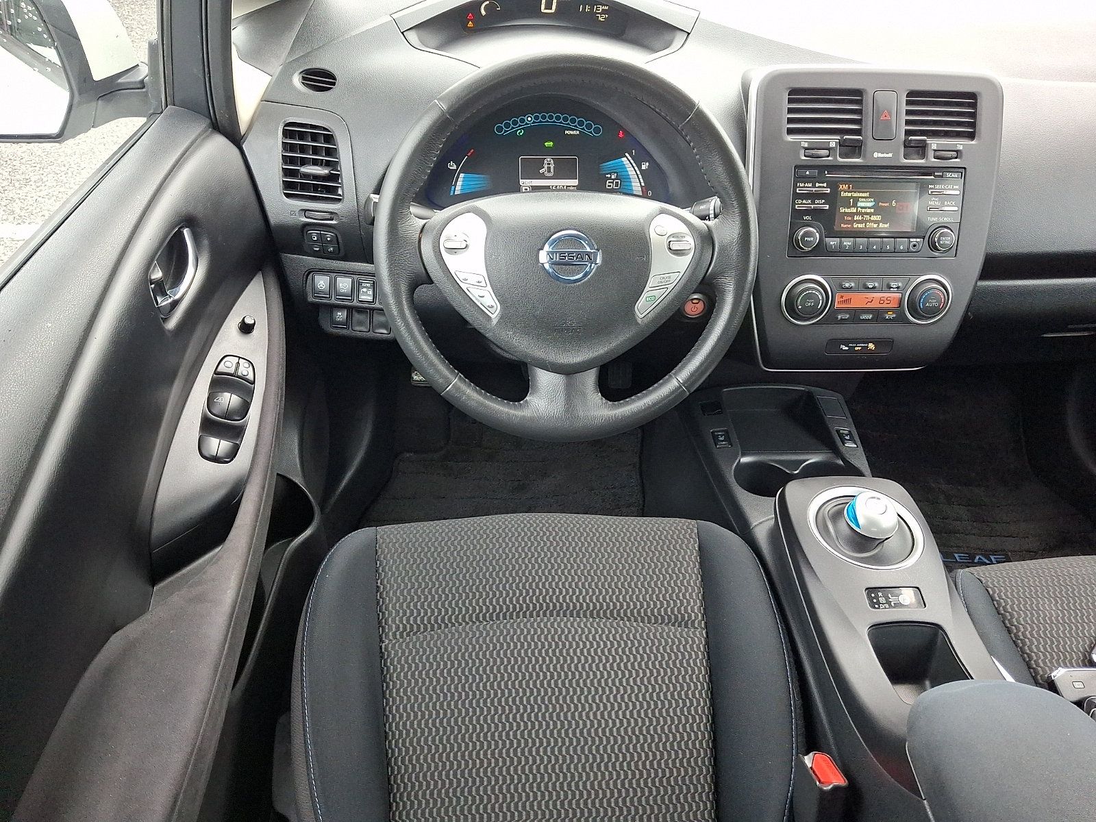 Used 2015 Nissan Leaf S FWD image 11