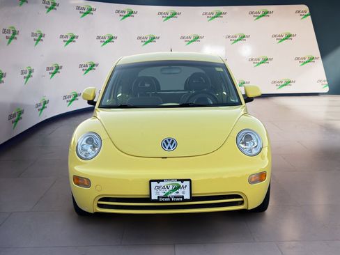 Used 2000 Volkswagen Beetle GL image 2
