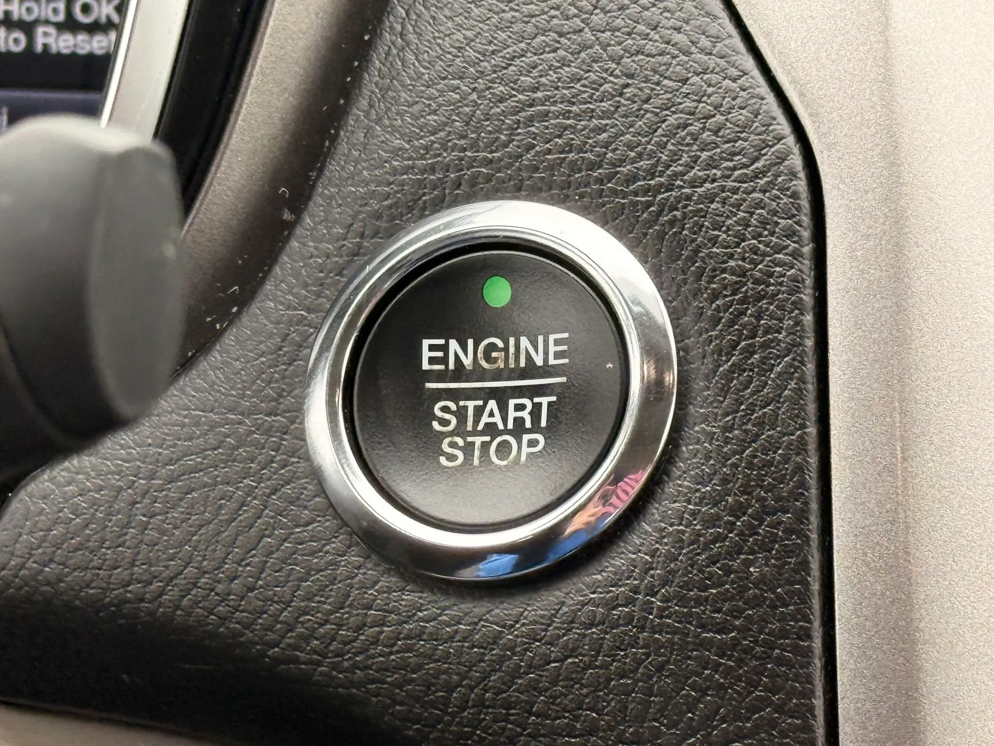 Used 2017 Ford Fusion SE FWD image 26