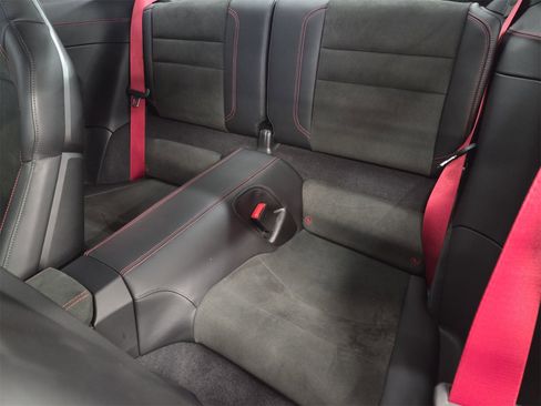 Used 2025 Porsche 911 Carrera GTS image 10