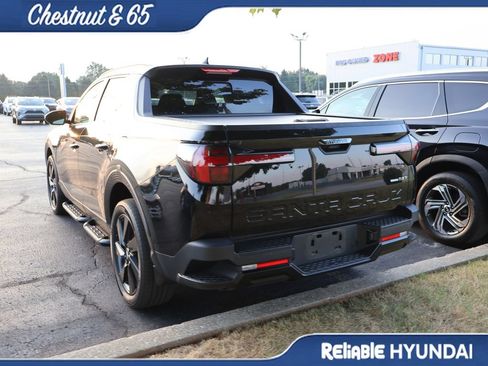 Used 2023 Hyundai Santa Cruz Night AWD/4WD image 15