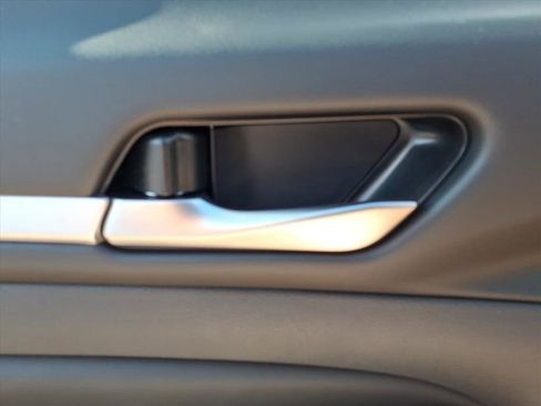 New 2025 Nissan Altima 2.5 SR image 16