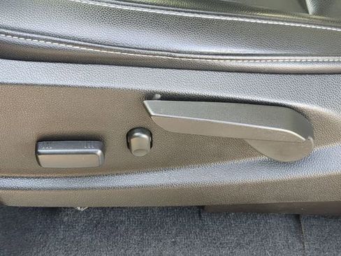 Used 2021 Chevrolet Colorado ZR2 w/ ZR2 Midnight Special Edition image 24