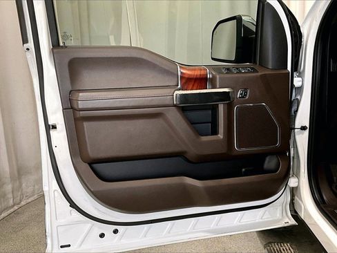 Used 2019 Ford F150 King Ranch w/ Equipment Group 601A Luxury image 19