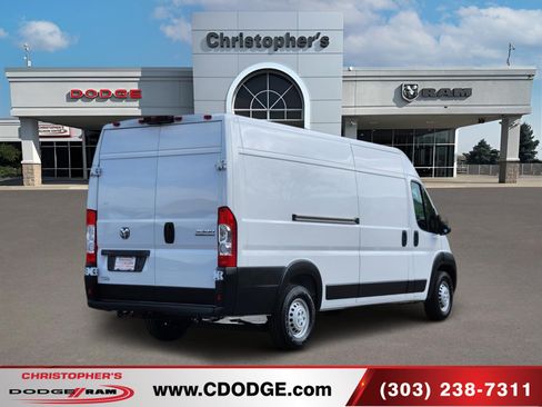 Used 2024 RAM ProMaster 3500 w/ Convenience Group FWD image 3
