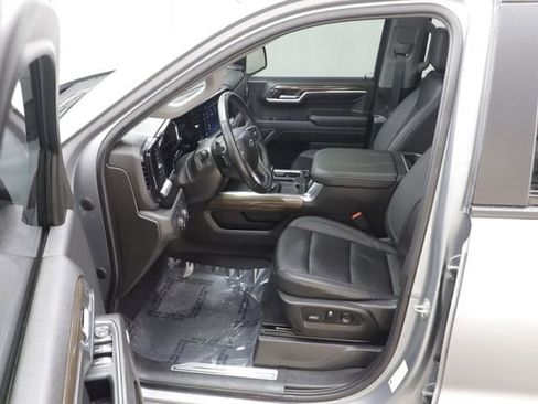 Certified 2023 Chevrolet Silverado 1500 RST w/ Convenience Package II image 6