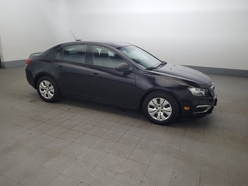 Used 2016 Chevrolet Cruze LS FWD image 11
