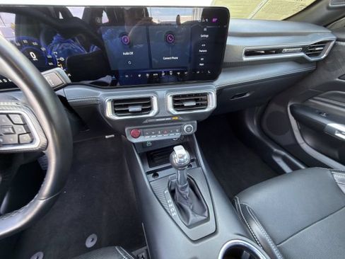 Used 2024 Ford Mustang GT Premium RWD image 17