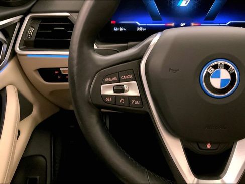 Certified 2023 BMW i4 eDrive40 w/ Premium Package RWD image 18