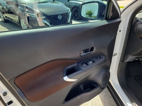 Used 2023 Nissan Kicks SR FWD image 17