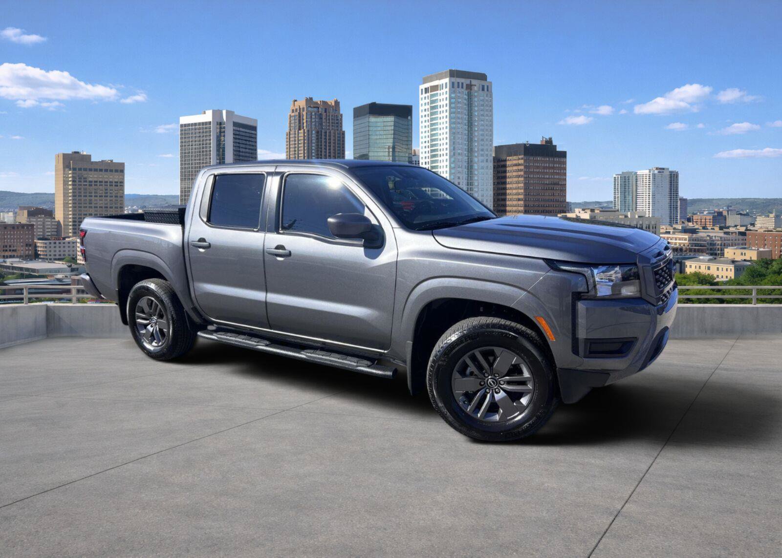 Used 2025 Nissan Frontier SV AWD/4WD image 1