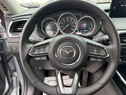 Used 2023 MAZDA CX-9 Touring image 14