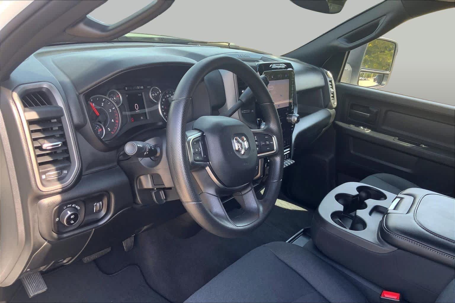 Used 2026 RAM 3500 Tradesman AWD/4WD image 18