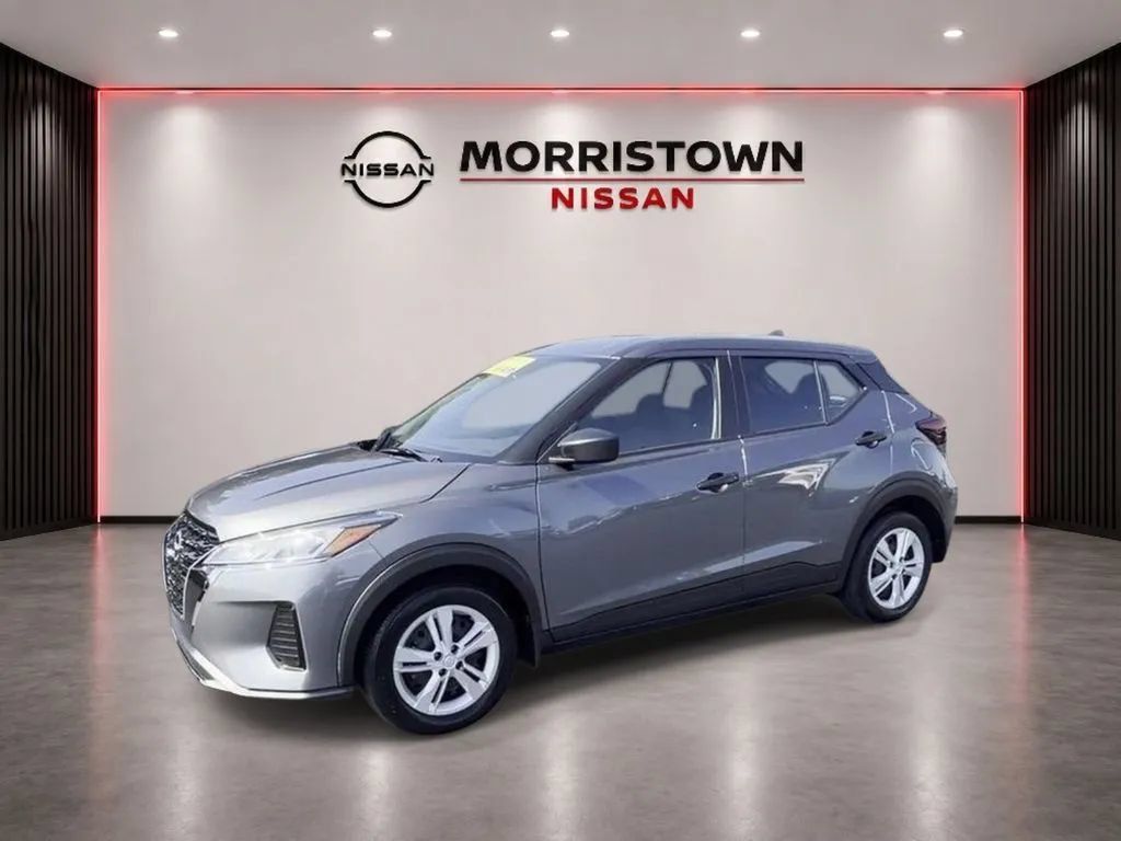 Used 2025 Nissan Kicks Play S FWD image 6