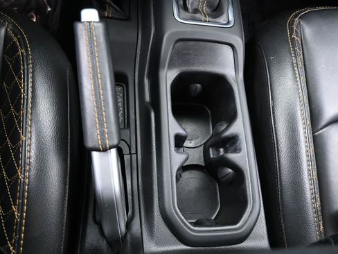 Used 2022 Jeep Gladiator Overland image 27