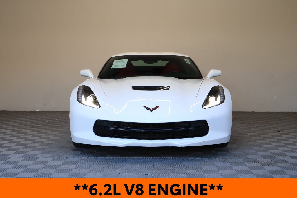 Used 2017 Chevrolet Corvette Stingray Coupe w/ Carbon Flash Badge Package RWD image 4