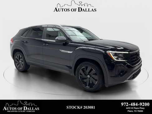 Used 2024 Volkswagen Atlas Cross Sport SE w/ Black Wheel Package FWD image 1