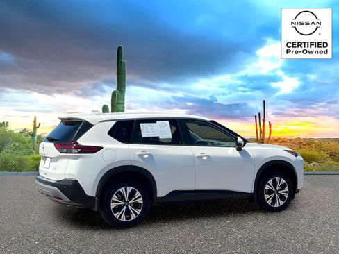 Certified 2023 Nissan Rogue SV FWD image 5