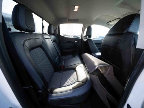 Used 2018 Chevrolet Colorado Z71 image 24