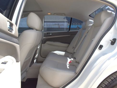 Used 2012 INFINITI G37 Journey w/ Premium Pkg RWD image 23