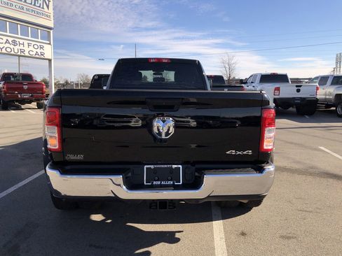 Used 2024 RAM 3500 Tradesman w/ Chrome Appearance Group image 18