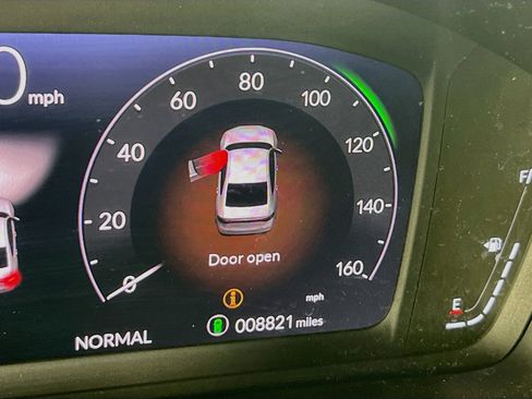 Used 2024 Honda Accord Sport image 12
