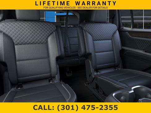New 2026 GMC Acadia Denali w/ Super Cruise Package FWD image 17