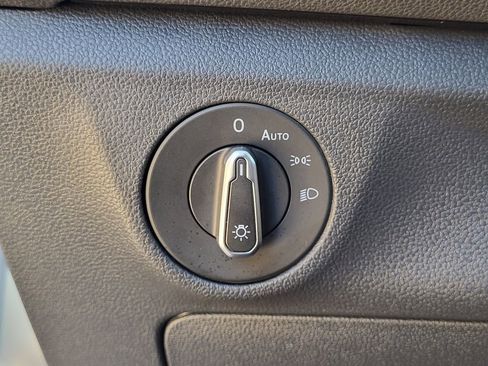 Used 2025 Volkswagen Jetta S image 22