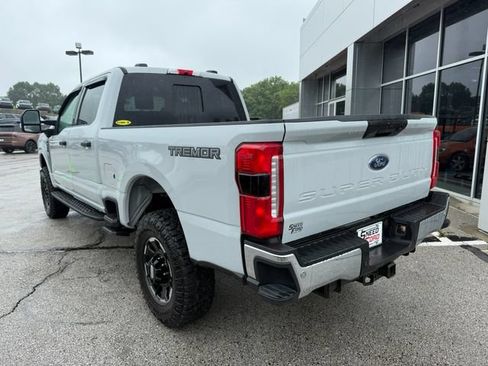 Used 2025 Ford F350 XLT w/ Tremor Off-Road Package AWD/4WD image 5