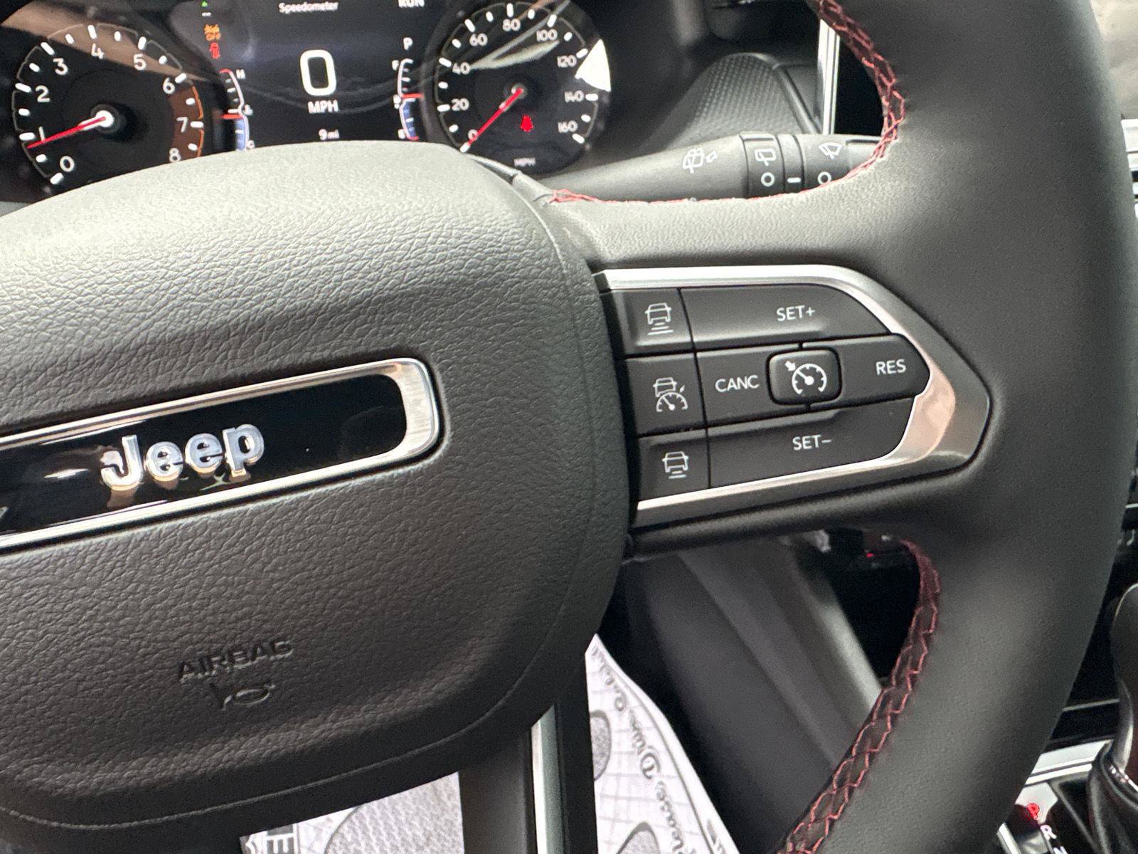 New 2026 Jeep Compass Trailhawk AWD/4WD image 18