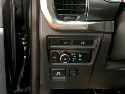 Used 2021 Ford F150 Lariat w/ Equipment Group 502A High image 35