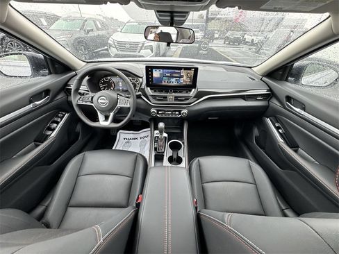 New 2025 Nissan Altima 2.5 SR image 21