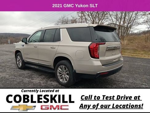 Used 2021 GMC Yukon SLT w/ SLT Luxury Package AWD/4WD image 7