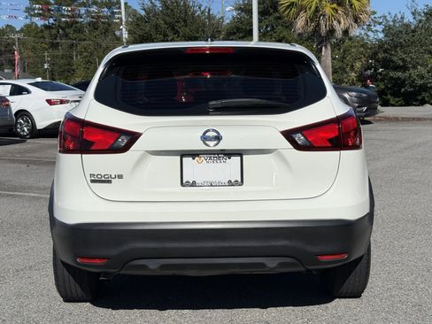 Used 2019 Nissan Rogue Sport S image 20