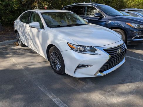 Used 2018 Lexus ES 350 w/ Premier Package image 1