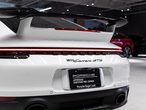 Certified 2024 Porsche 911 Carrera GTS image 31