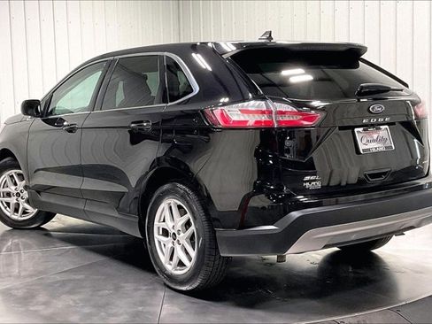 Used 2024 Ford Edge SEL image 12