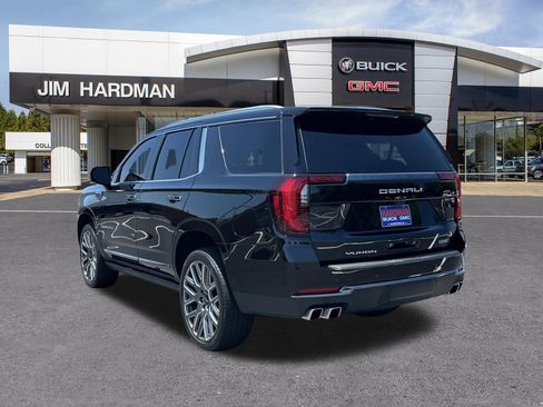 Used 2025 GMC Yukon Denali Ultimate AWD/4WD image 5